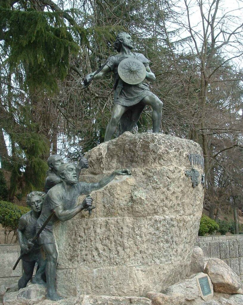 Statue of Viriato, at Viseu, Portugal - Nuno Tavares